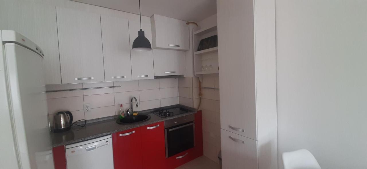 Apartman Stella Istocno Sarajevo Apartment Lukavica Exterior foto